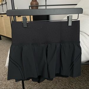 Lululemon Smooth Runner Short (3") in Black